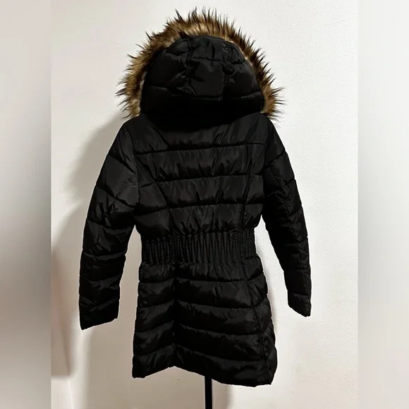 Size small jacket - Picture 2 of 3